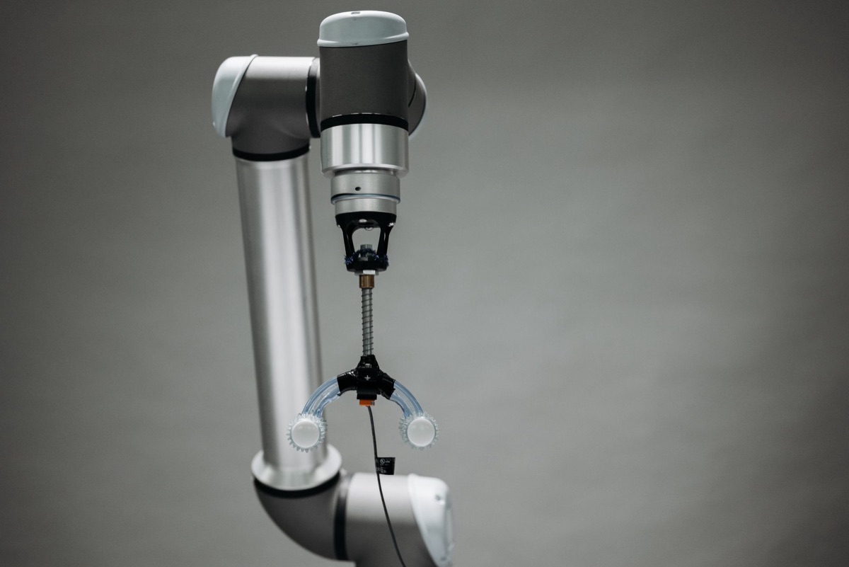 Robotic system maintenance, medical tech, AI integration